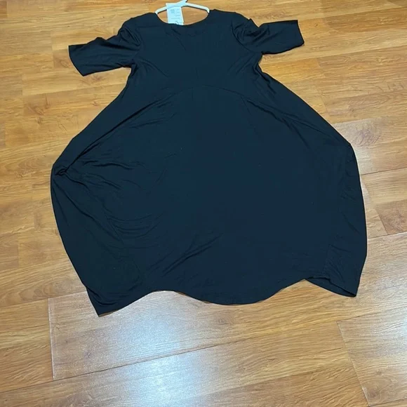 Dress - Picture 7 of 12